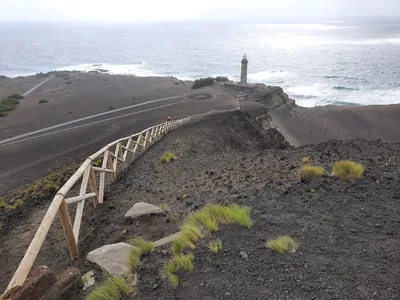 Faial volcanic viewpoints and island road scenery